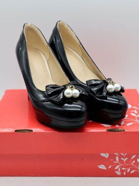 Black Patent Faux Leather High Heels Shoes Bow Pearl Detail US Sz 5